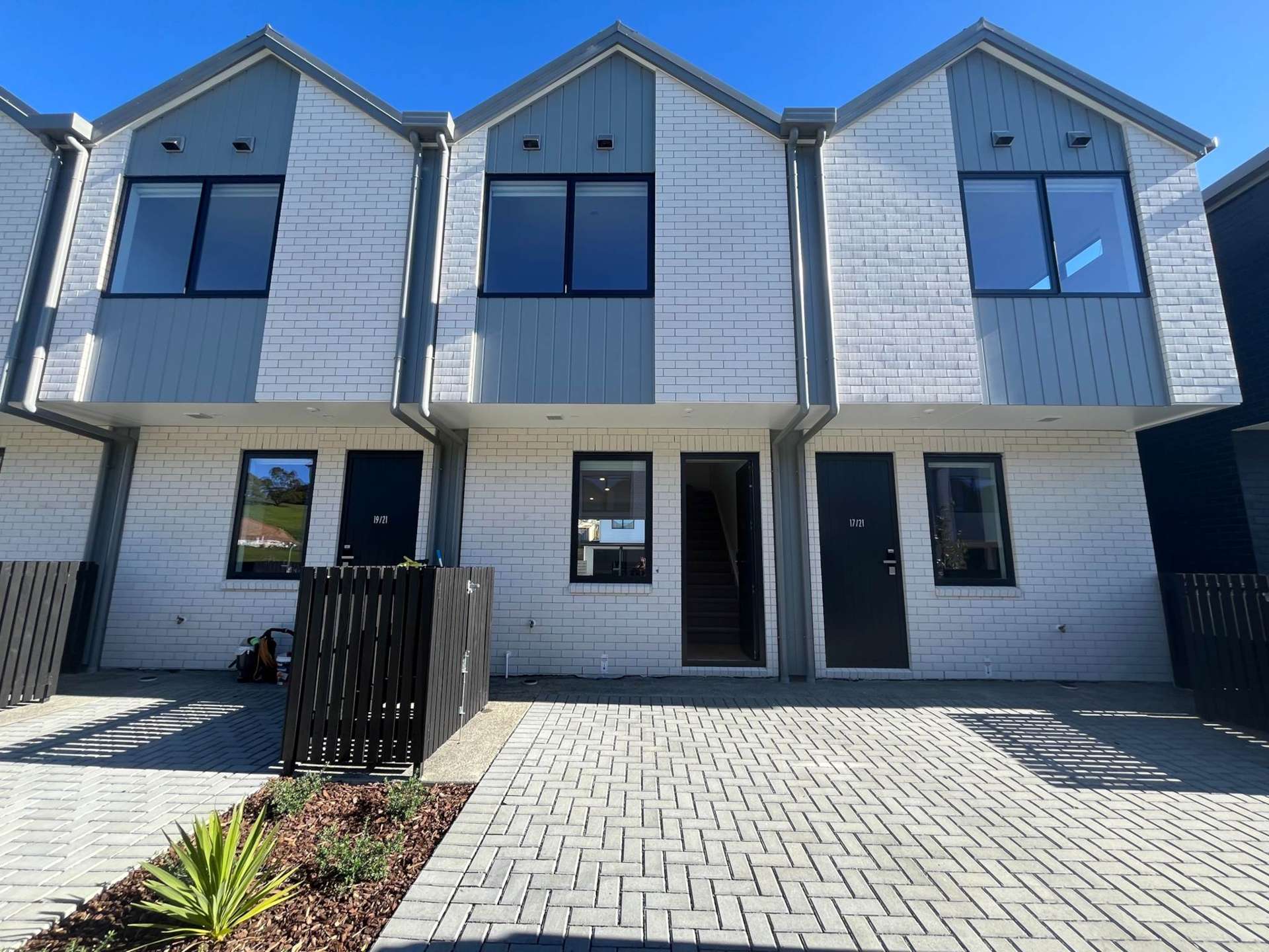 18/21 Makomako Drive Orewa_0