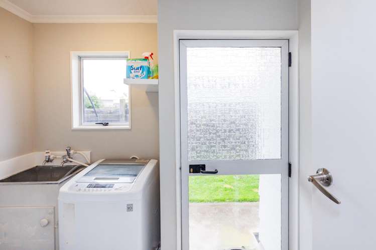 8 Suzanne Grove Kelvin Grove_11