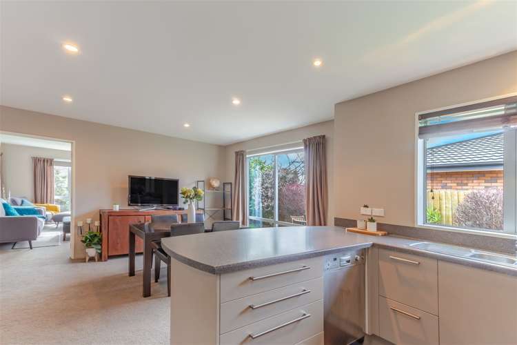 13 The Tors Heathcote Valley_6