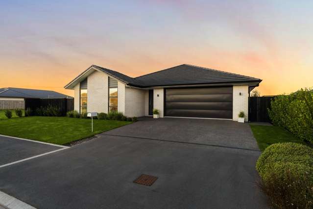 Quality Build, Big Backyard - Rolleston Gem