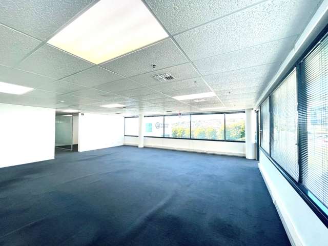 G/2B William Pickering Drive Albany_1