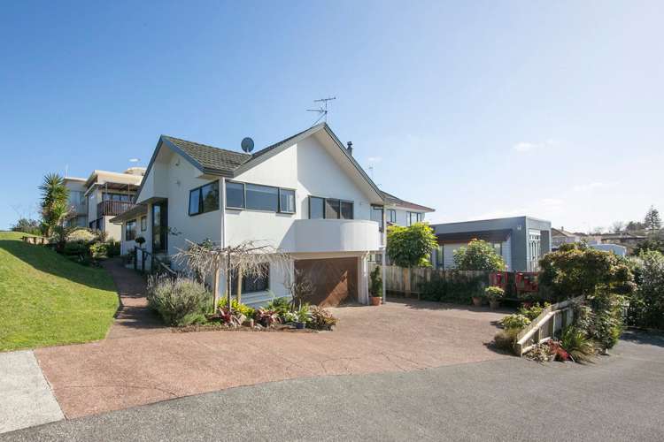 2 Goodall Street Hillsborough_10