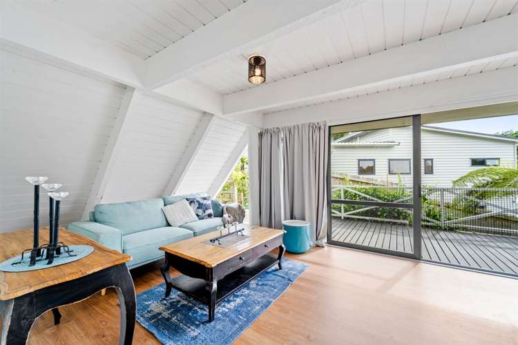 22 Shadon Place Stanmore Bay_6