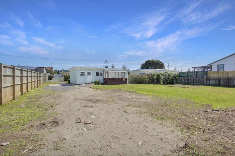 68 Moana Street Otaki Beach_11