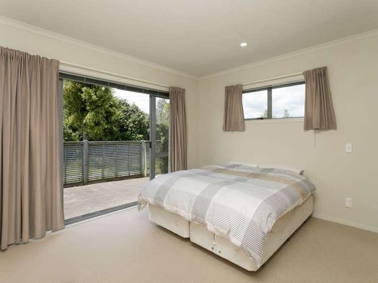 10 March Brown Place Nukuhau_11