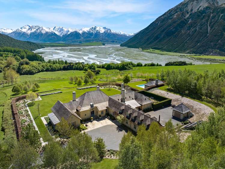 Mount Algidus Station_5