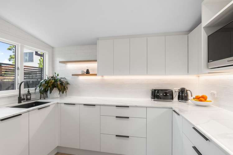 112 Knowles Street St Albans_13