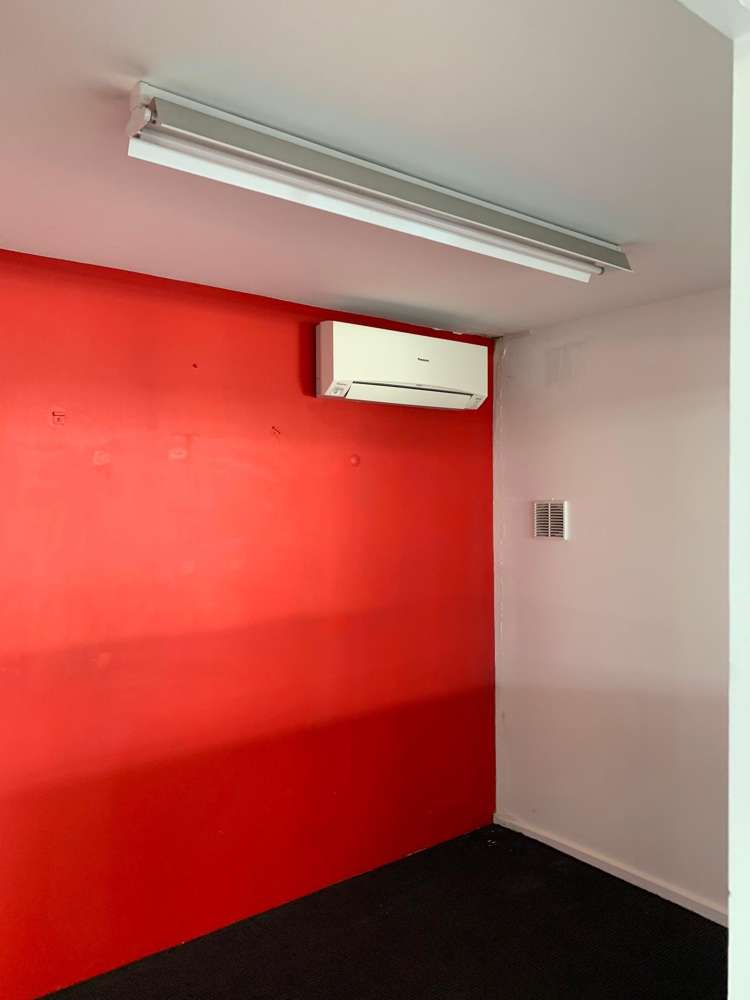 69 Treffers Road Wigram_4