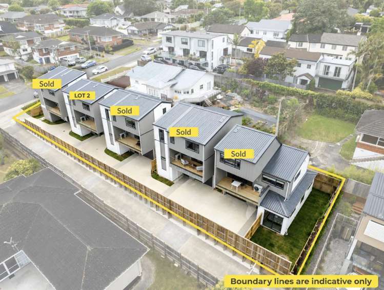 2/49 Northboro Road Belmont_14