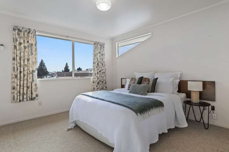 20 Hall Road Matua_11