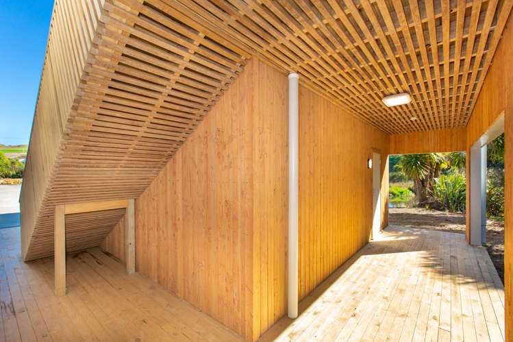 12 Nau Mai Road Raglan_15