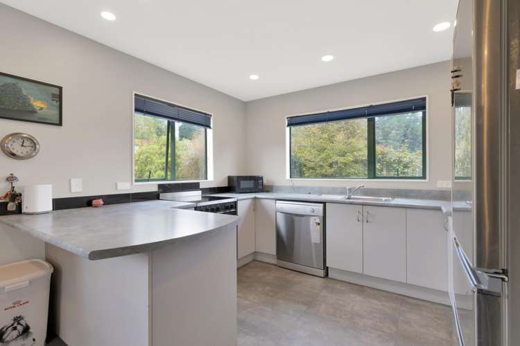 48 Lyndon Street Waiau_2