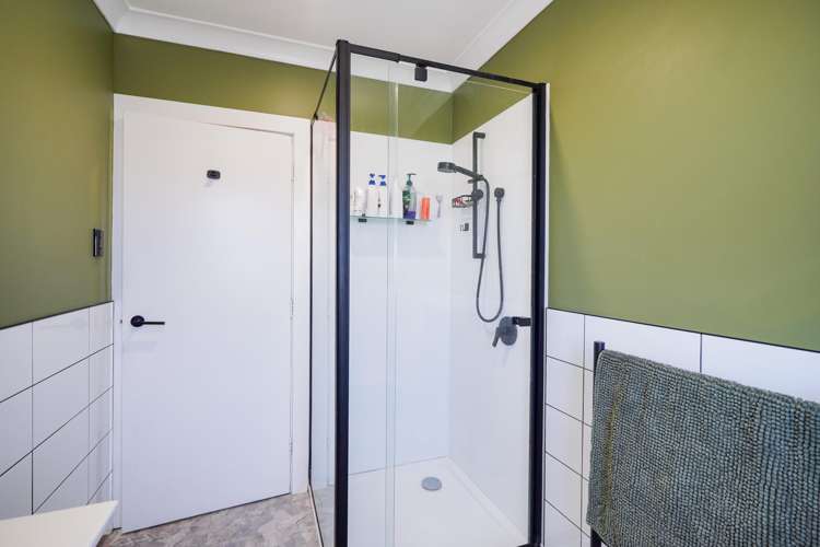 453 Yarrow Street Glengarry_15