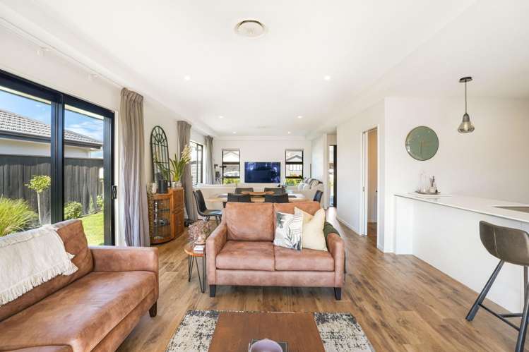 20 Chertsey Road Richmond_1