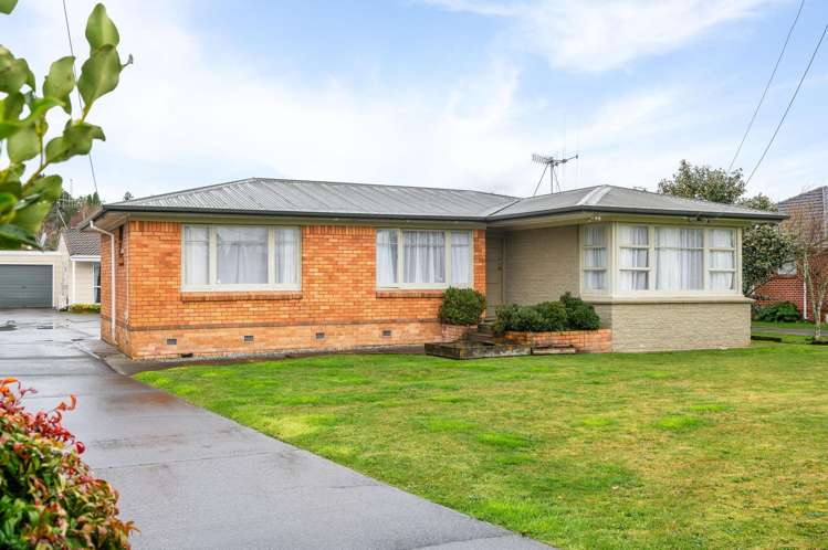 21 Brocas Avenue_0