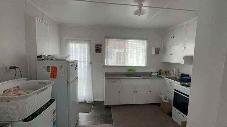 2/4 Williams Street_0