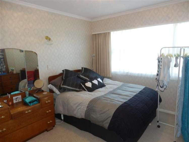 143 Great North Road Winton_5