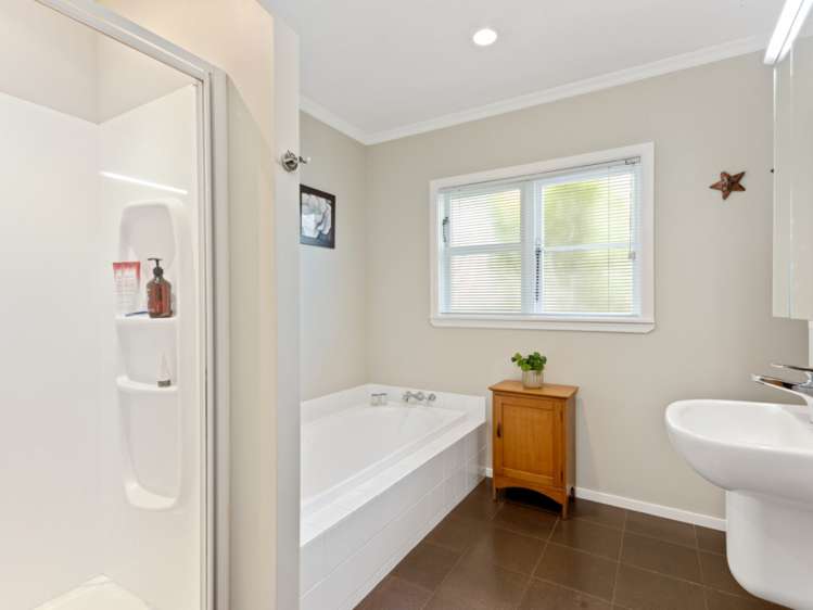 6a Howick Road Blenheim Central_11