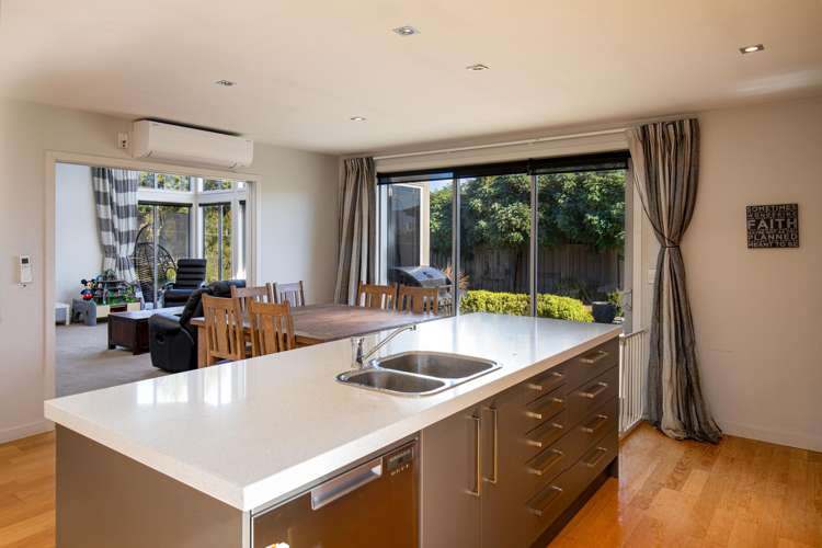 7 Walnut Grove Alexandra_11