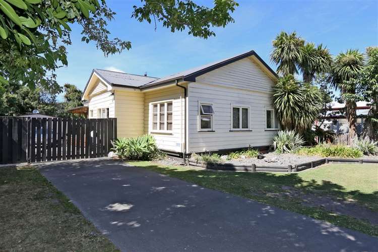 10 Railway Road Whakatu_17