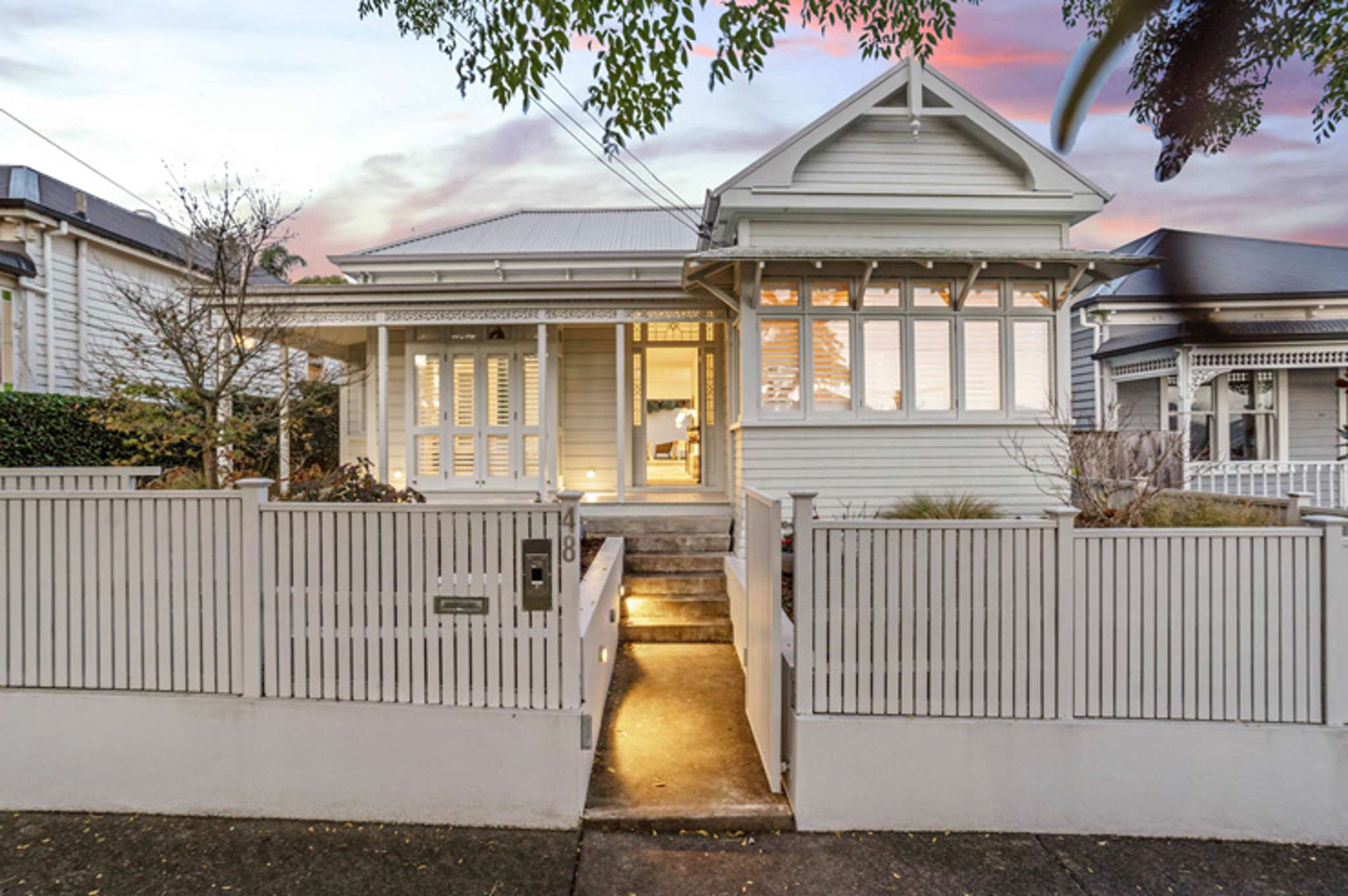 Herne Bay $45,000 shy of becoming NZ's first $3m suburb