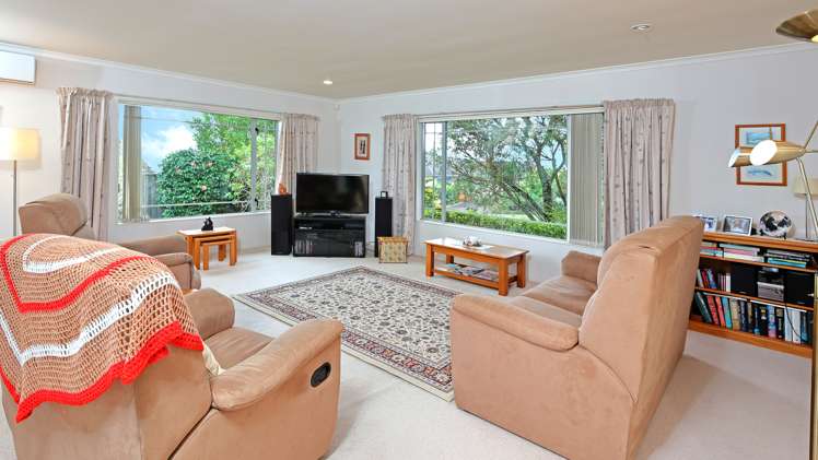 32 Highfields Terrace Henderson_1