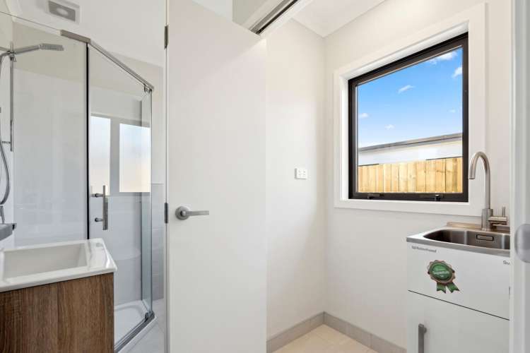 425 Dey Street Hamilton East_10