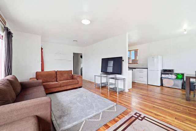 8 Robin Street Selwyn Heights_3