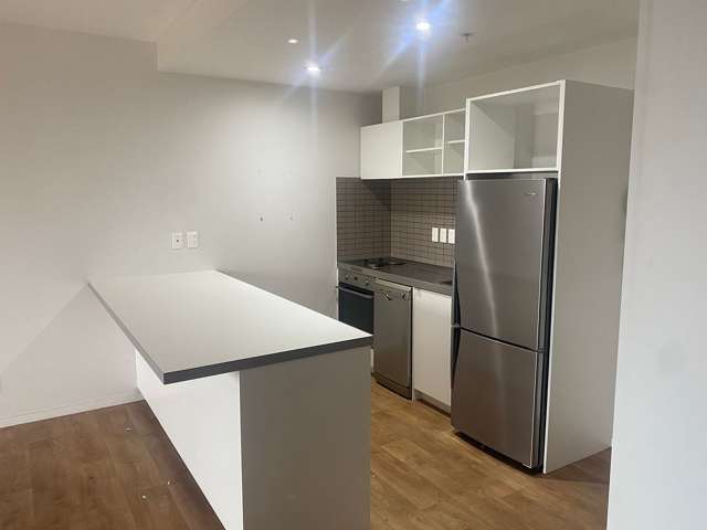 1206/20 McCrae Way New Lynn_2