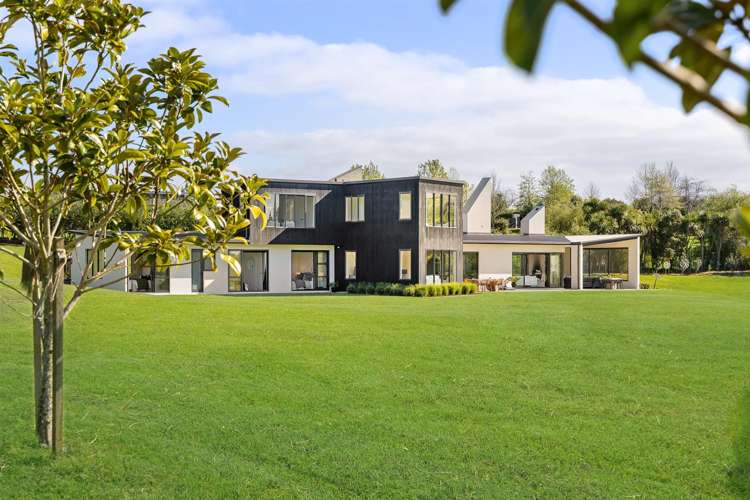 90 Grace Hill Drive Dairy Flat_33