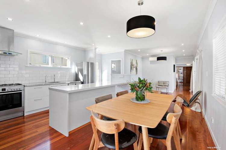 24 Roslyn Road Mount Wellington_1