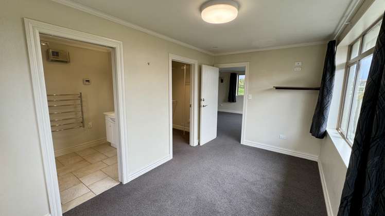 220 Gibson Quay Hokitika_5