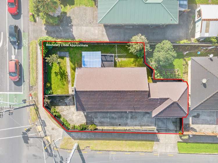 1 Henwood Road Mangere East_3