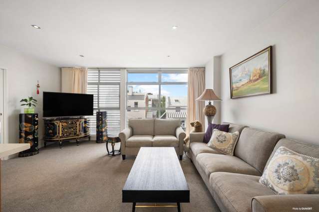 1G/1C Queen Mary Avenue Epsom_4