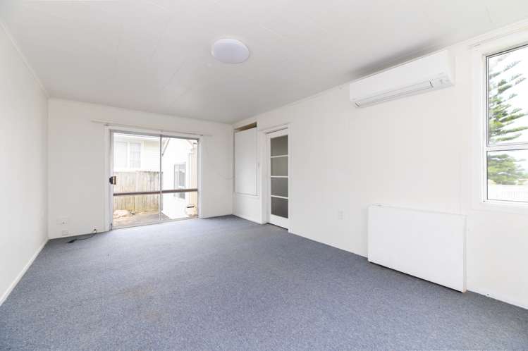 2 Rosamund Avenue New Windsor_16