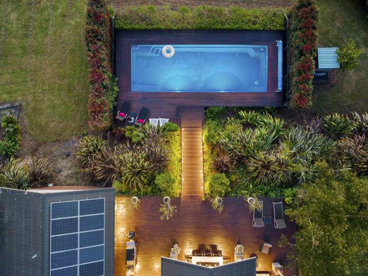 133 Chamberlain Road Bombay_2