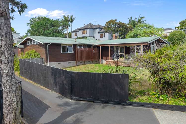 58 Waiatarua Road Remuera_24