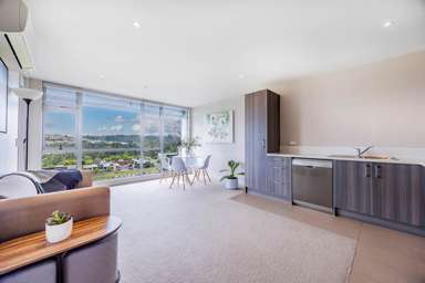 603F/27 Don McKinnon Drive_1