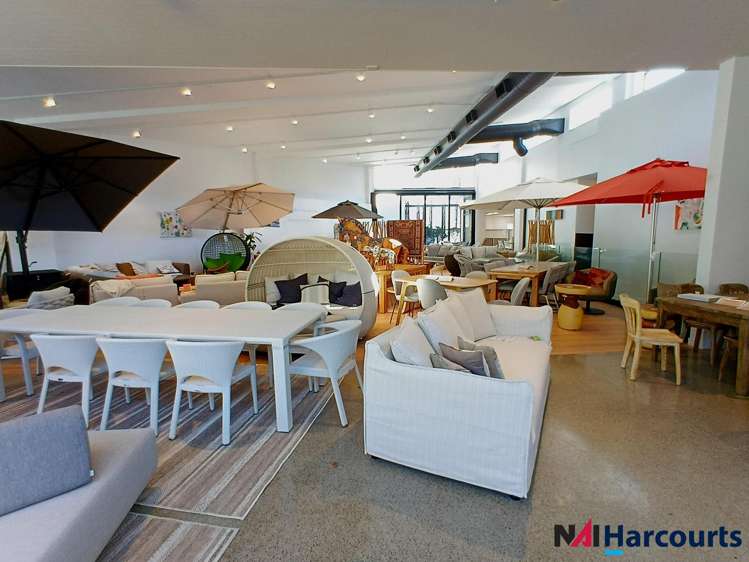 Shop 5/138 Hurstmere Road Takapuna_3