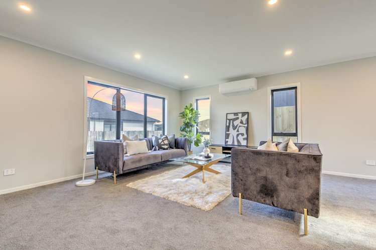 2/30 Tiro Place Rototuna_5