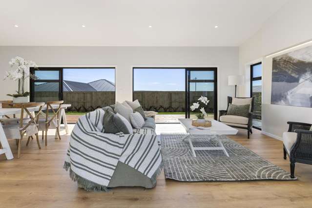 15 Makomako Crescent Wharewaka_1