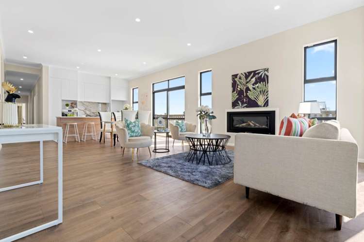 17 Korowhiti Road Clarks Beach_2