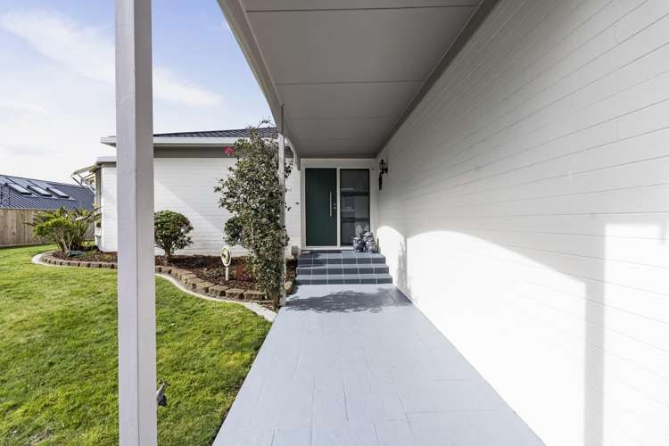 13 Onslow Place Merrilands_1