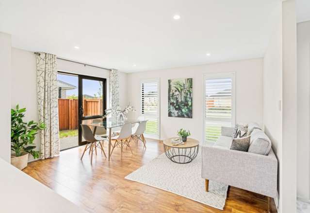 8 Petunia Drive Wigram_2