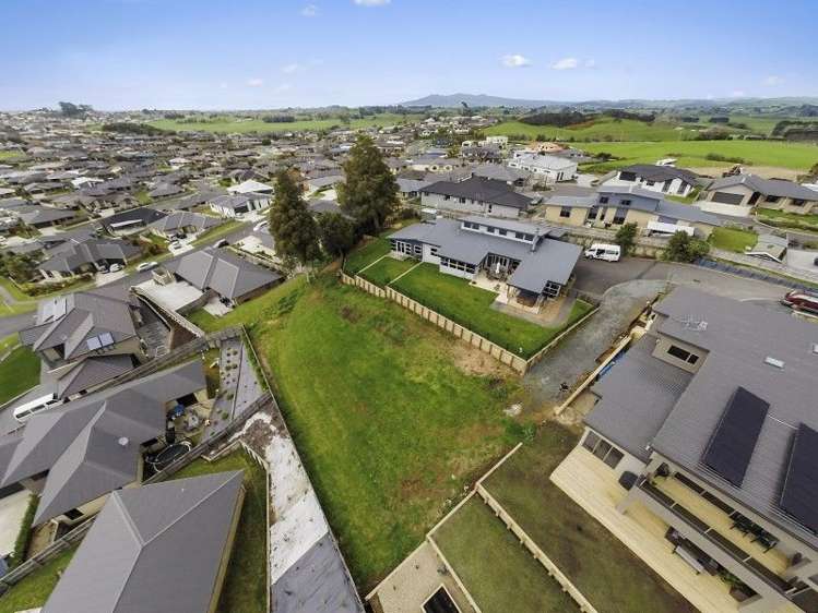 229d Baverstock Road Grandview Heights_7