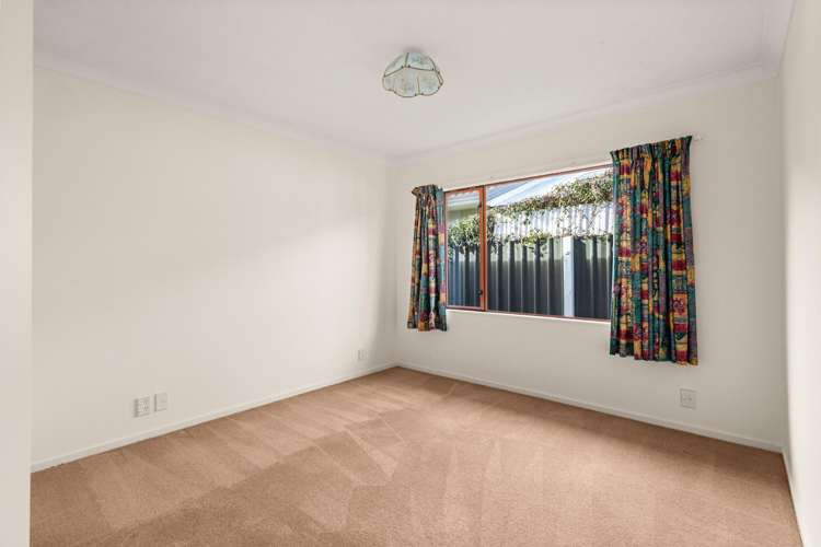 16 Knightsbridge Place Taradale_17