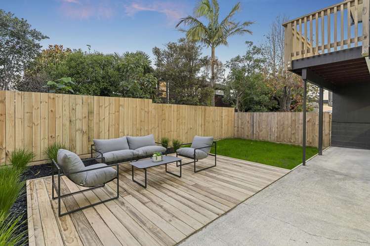 2/108 East Coast Road Forrest Hill_22