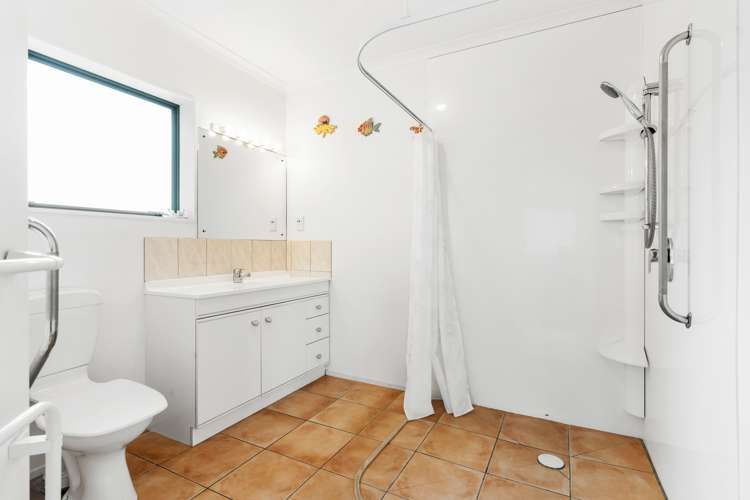 210 Ajax Road Whangamata_13