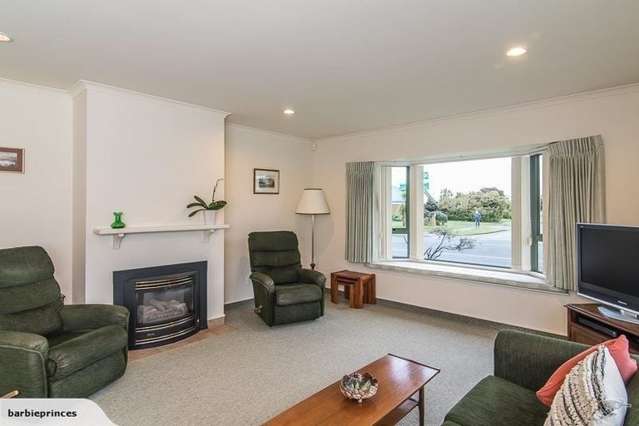 135 Guildford Drive Paraparaumu Beach_3