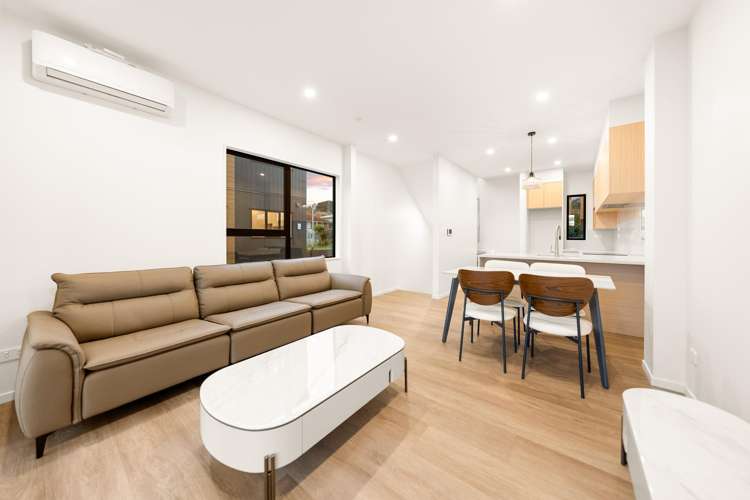 Lot 2-4/42 Captain Scott Road Glen Eden_3